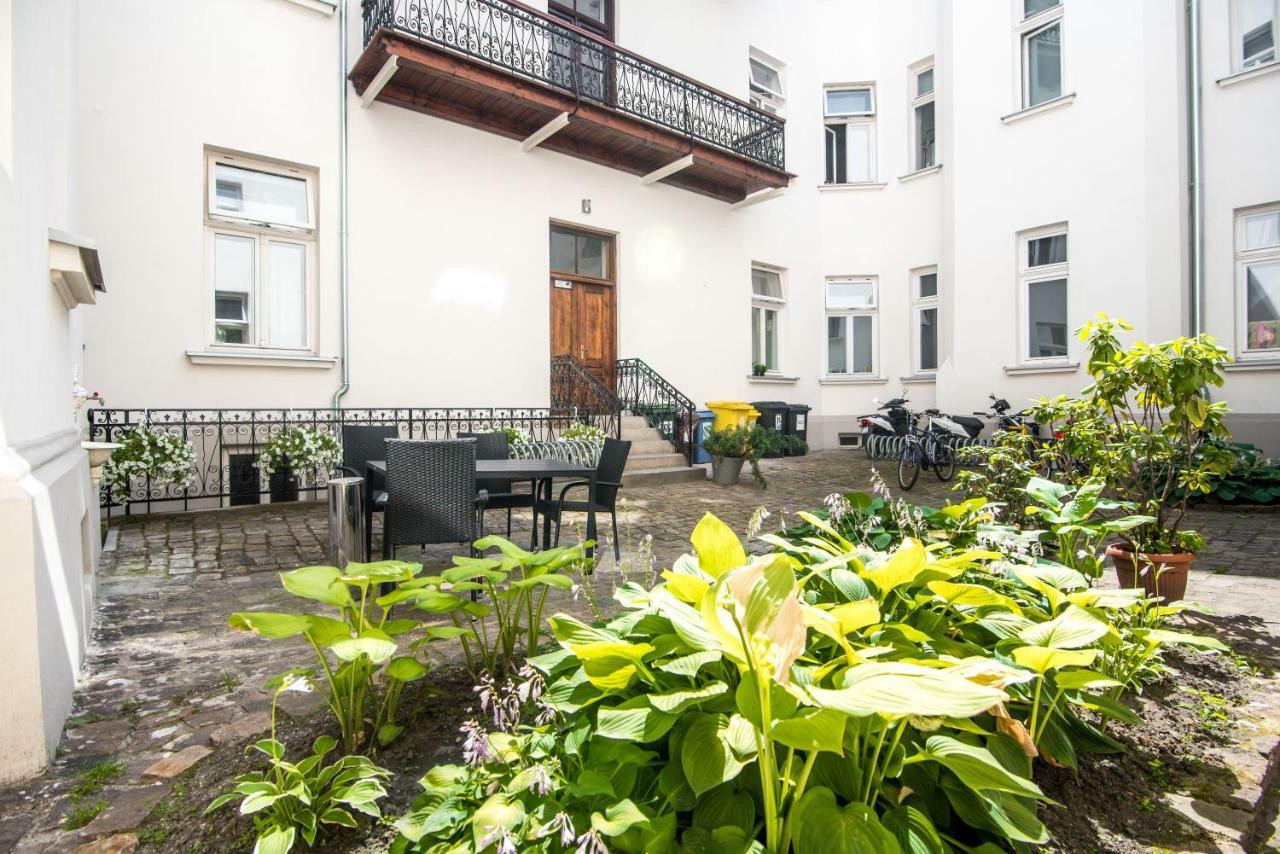 Bison Hostel Krakkó Kültér fotó